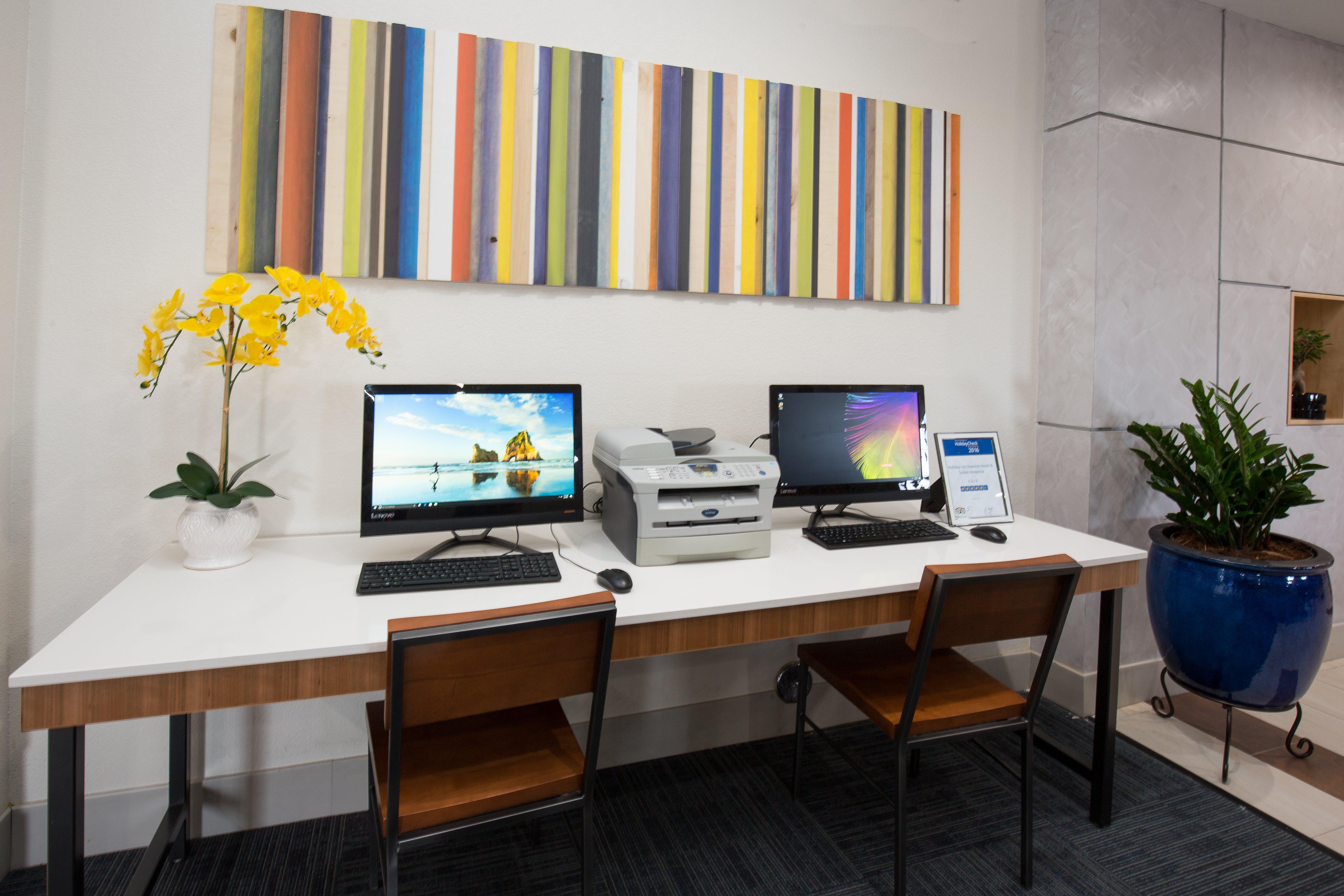 Holiday Inn Express Hotel & Suites Hesperia, An Ihg Hotel Екстериор снимка