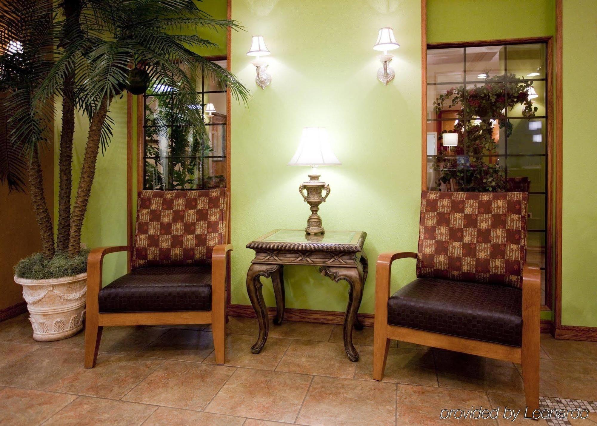 Holiday Inn Express Hotel & Suites Hesperia, An Ihg Hotel Екстериор снимка