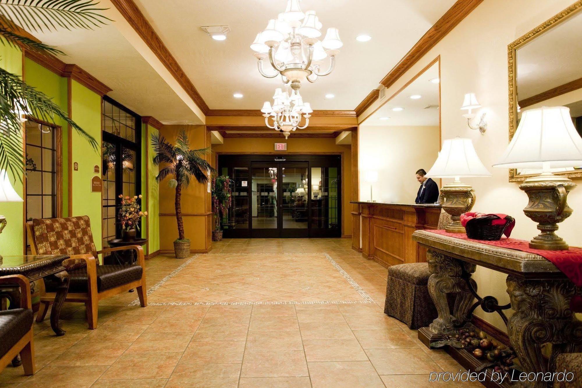 Holiday Inn Express Hotel & Suites Hesperia, An Ihg Hotel Интериор снимка